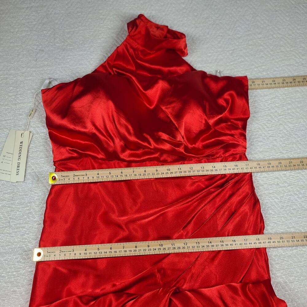 Satin Red halter pleated Elegant Maxi Gown Prom Sz 16W Formal Valentine's - Picture 10 of 13
